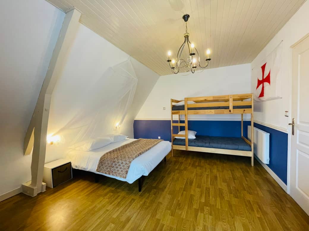 Chambre à l'étage "La Suite Royale" Chambre à l'étage "La Suite Royale"