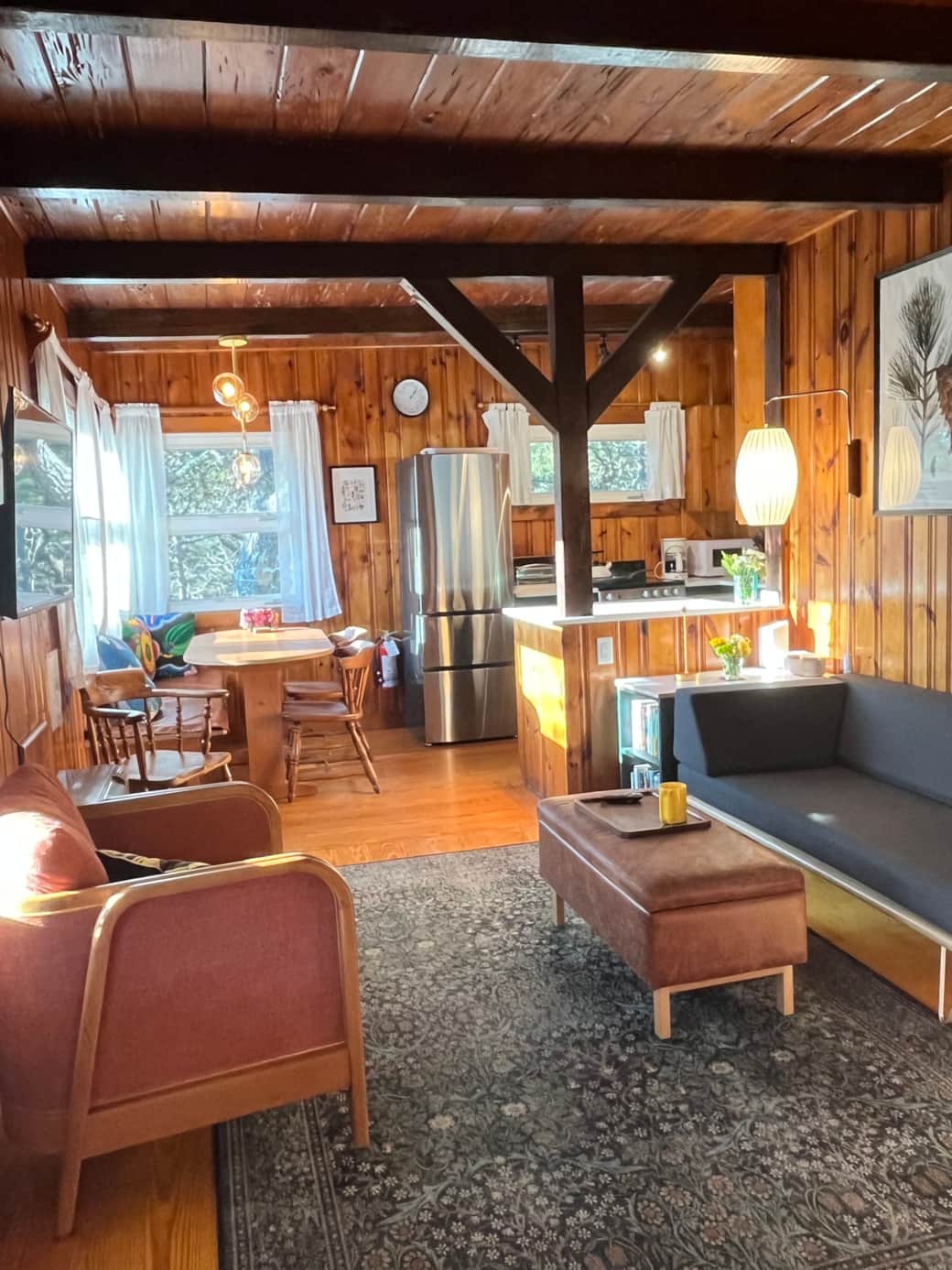 Kitchen / Dining 