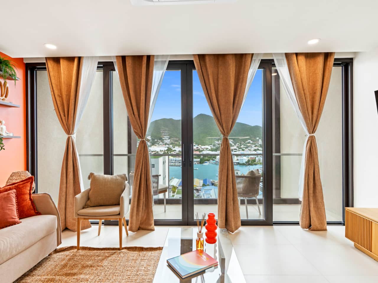 The Hills Residence C-312 (8)
