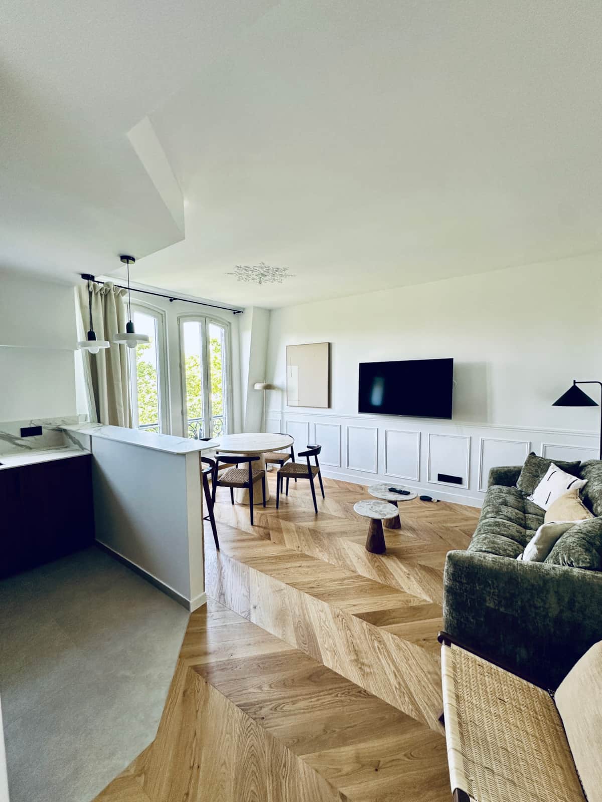Paris 17 | Élégance & Lumière host portfolio
