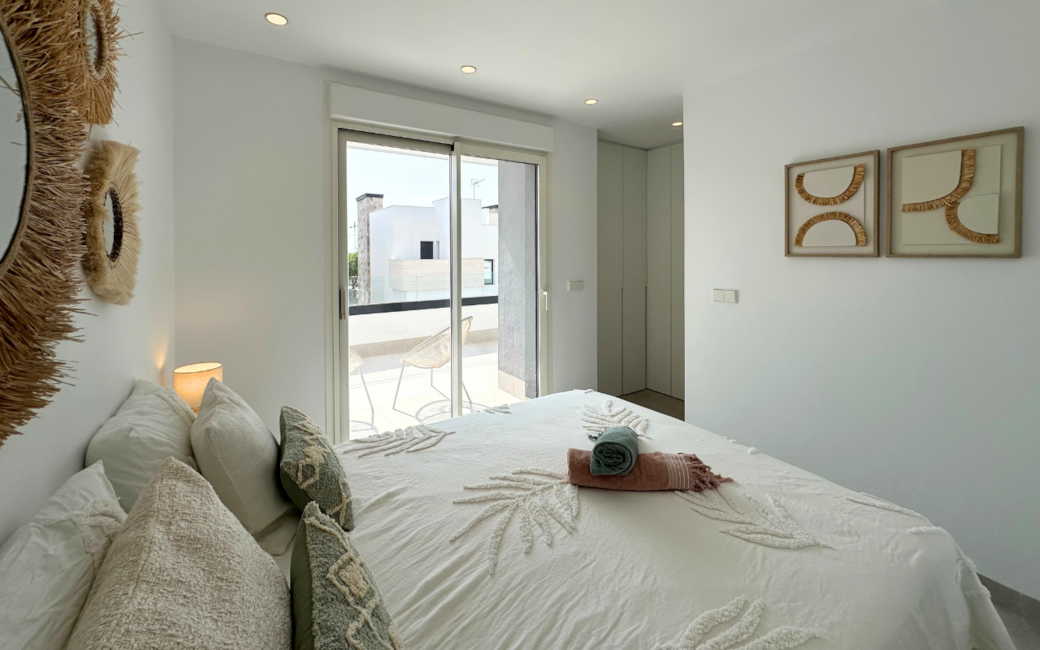 2e slaapkamer 1e verdiep