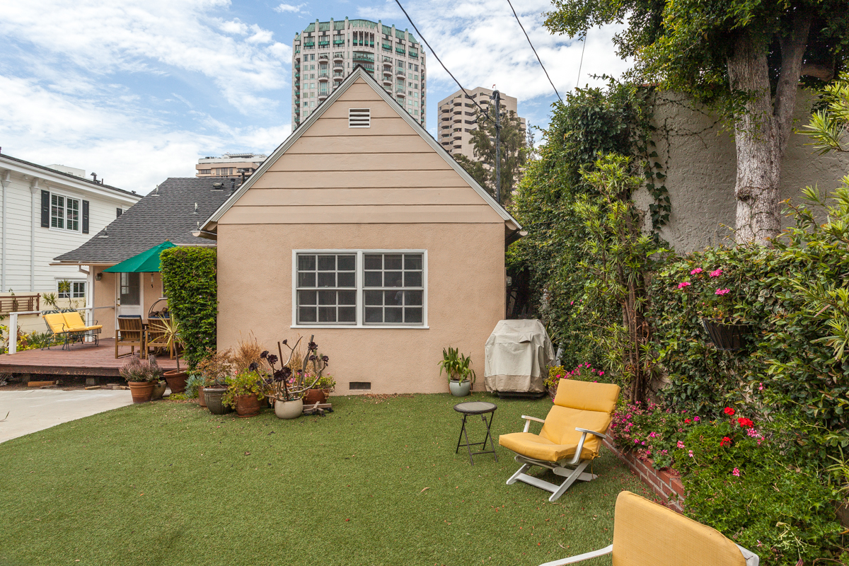 10544 Welworth Vacation Home In Los Angeles