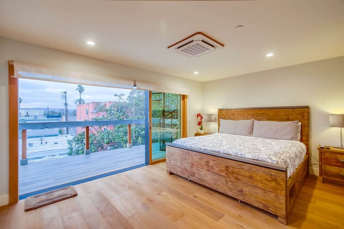 Main Bedroom- King Bed - Access to Spacious Balcony