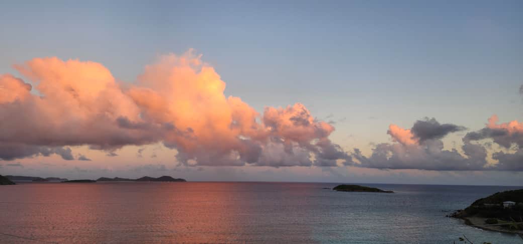 Beautiful interplay of sunlight and clouds in late afternoon