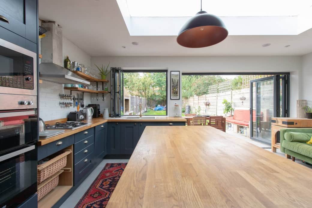 Light & airy 