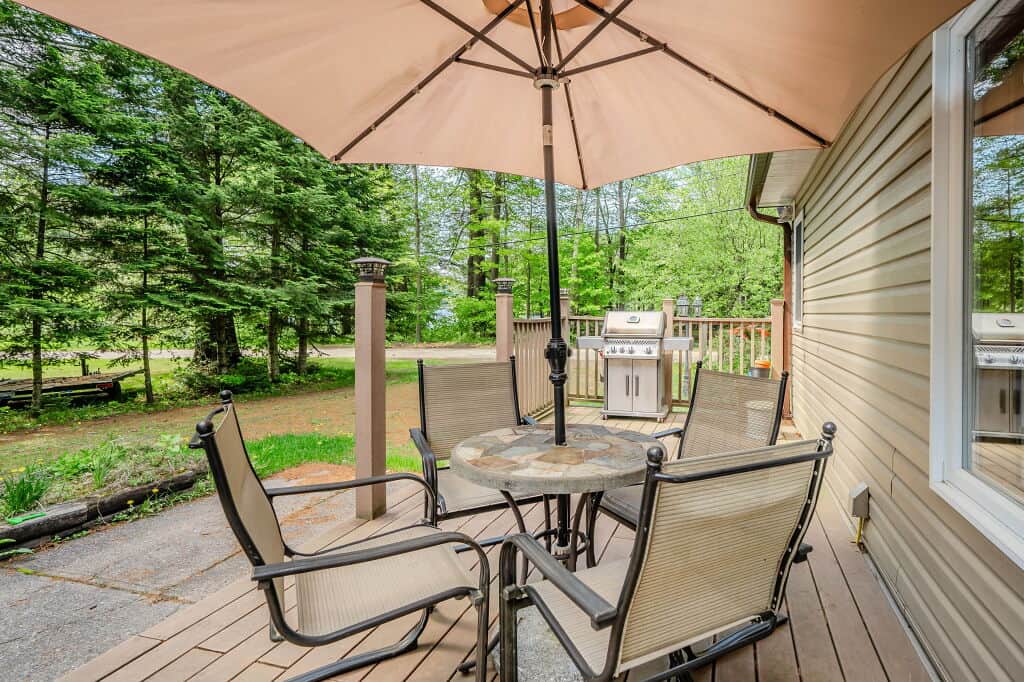 Cozy Cottage Front Porch