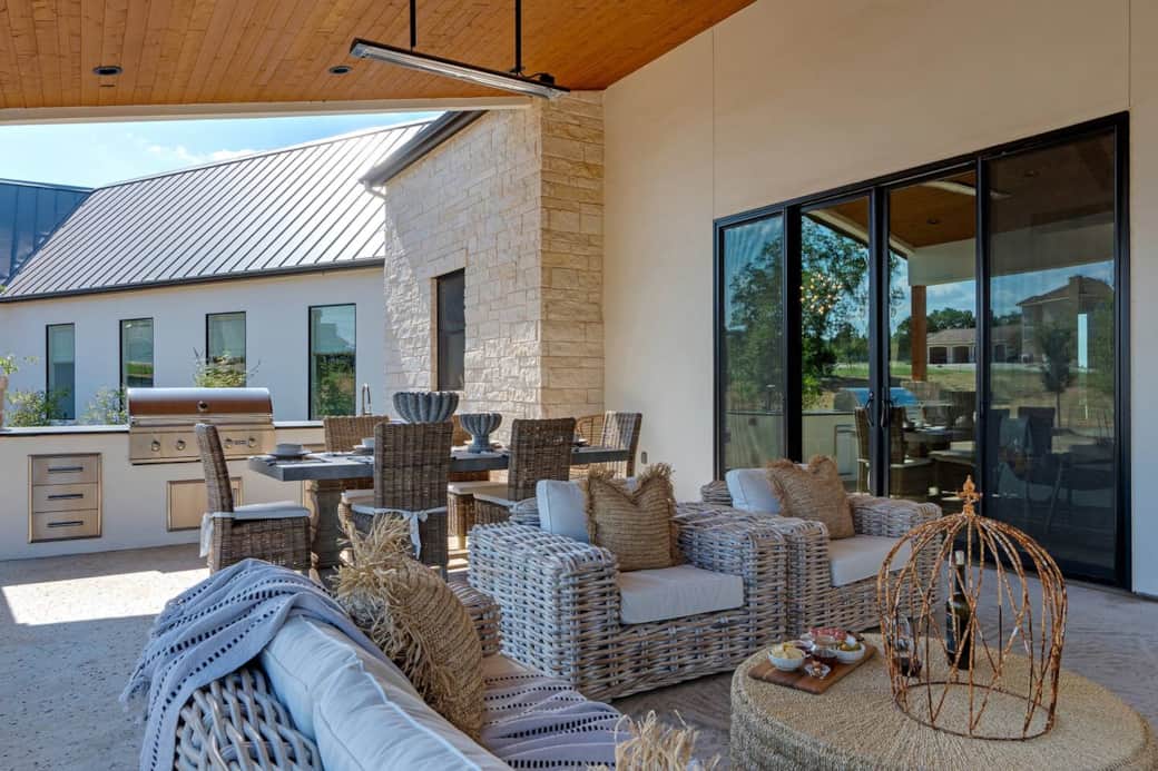 Enjoy a meal together outside under the warm Texas sun.