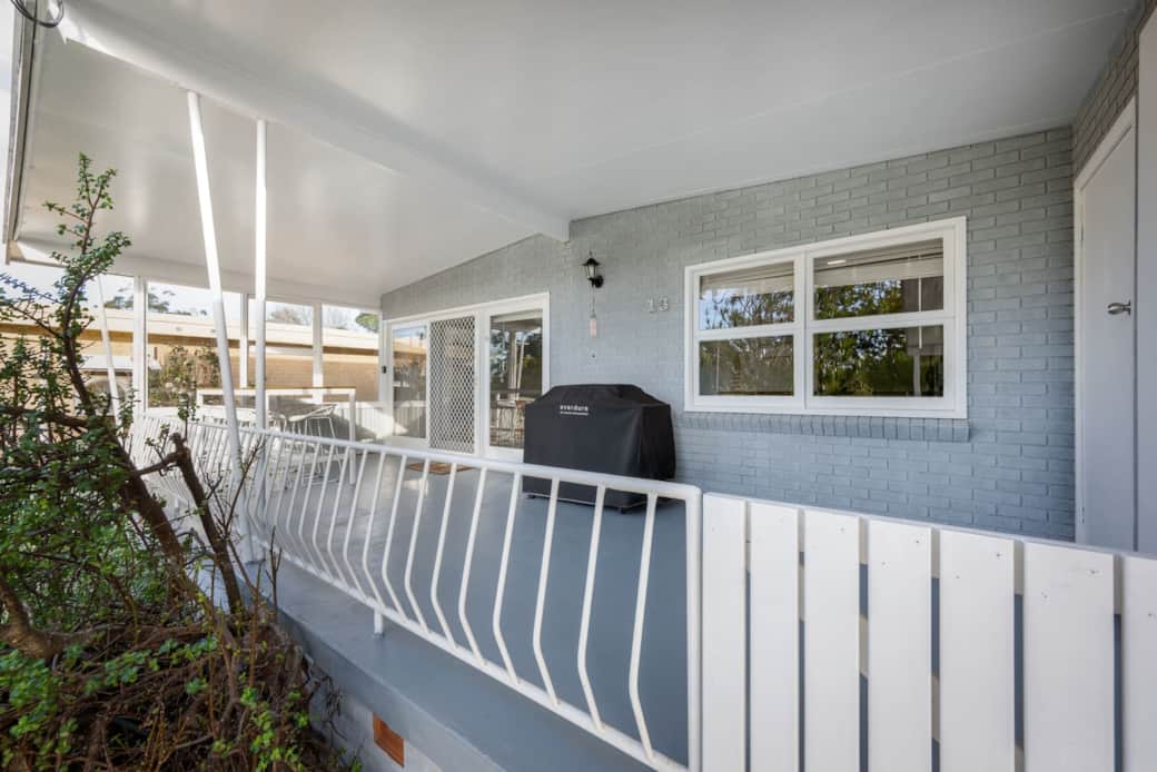 House: Front balcony with gas BBQ