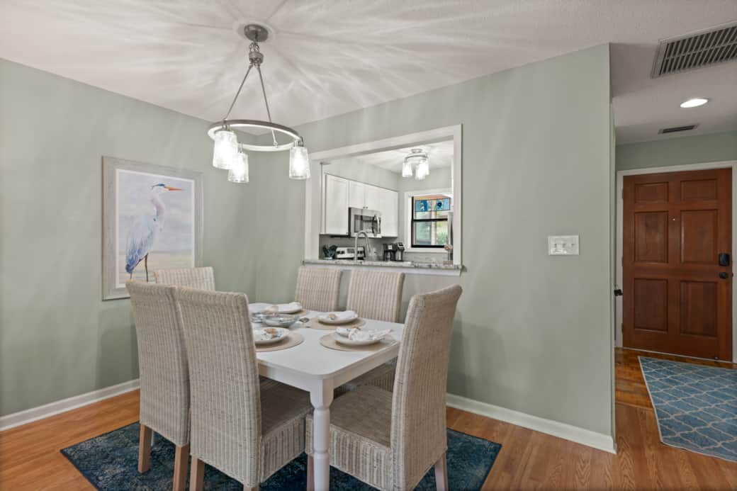 This gorgeous dining table is the perfect gathering space for meals during your stay, set for 6 ppl.