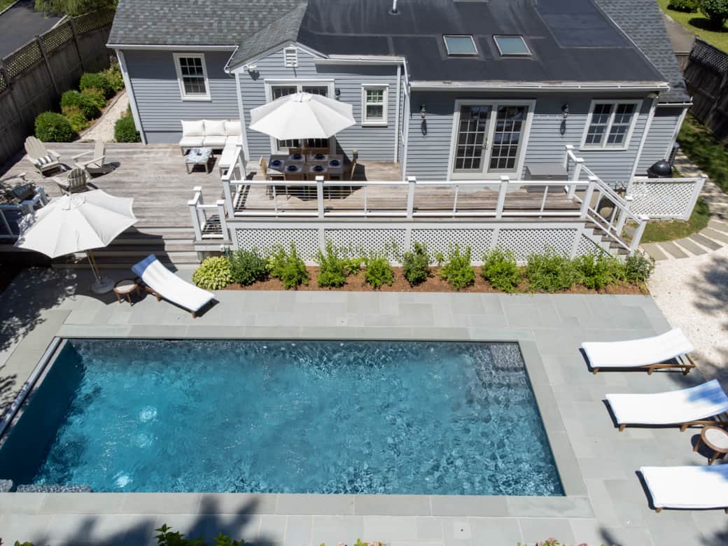 Seasonal swimming pool
