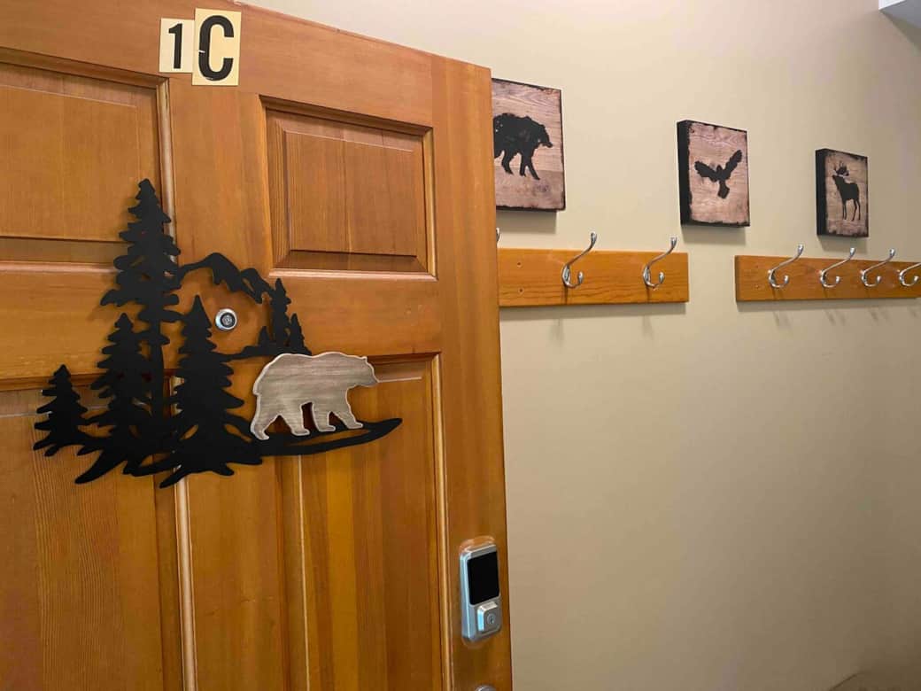 Entranceway. Loads of hooks. Smart lock entry!