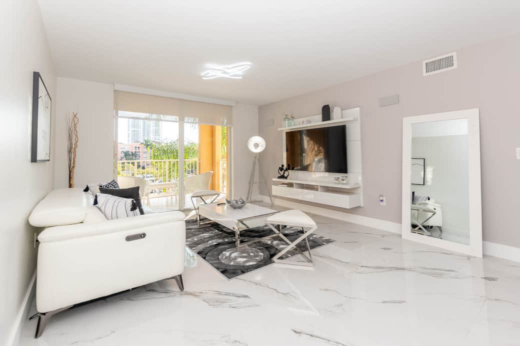 19777 E Country Club Dr Unit-print-002-015-DSC 1945-4200x2801-300dpi 19777 E Country Club Dr Unit-print-002-015-DSC 1945-4200x2801-300dpi