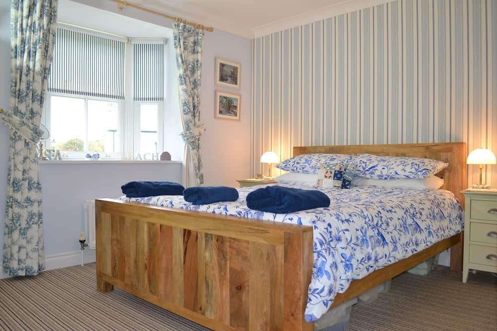 MAGNET COTTAGE, SHALDON / MGC/G