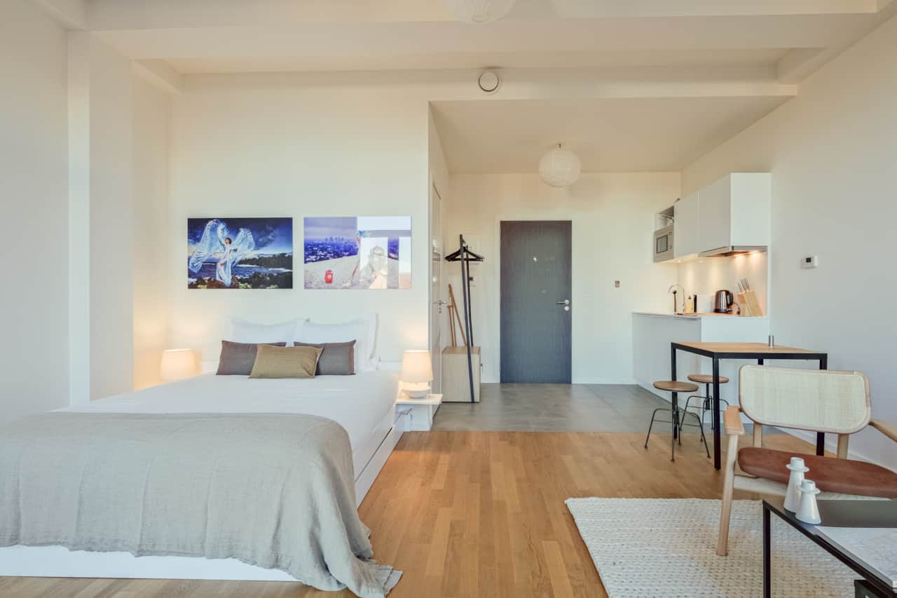 Living area / Sleeping area