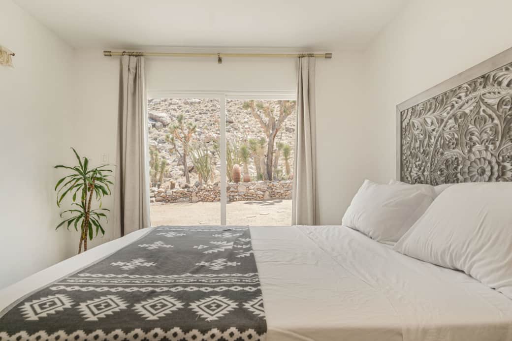 Second bedroom