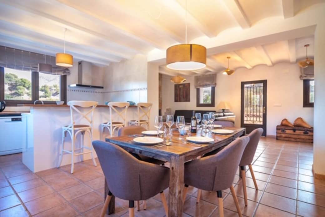 Comedor y cocina Comedor y cocina