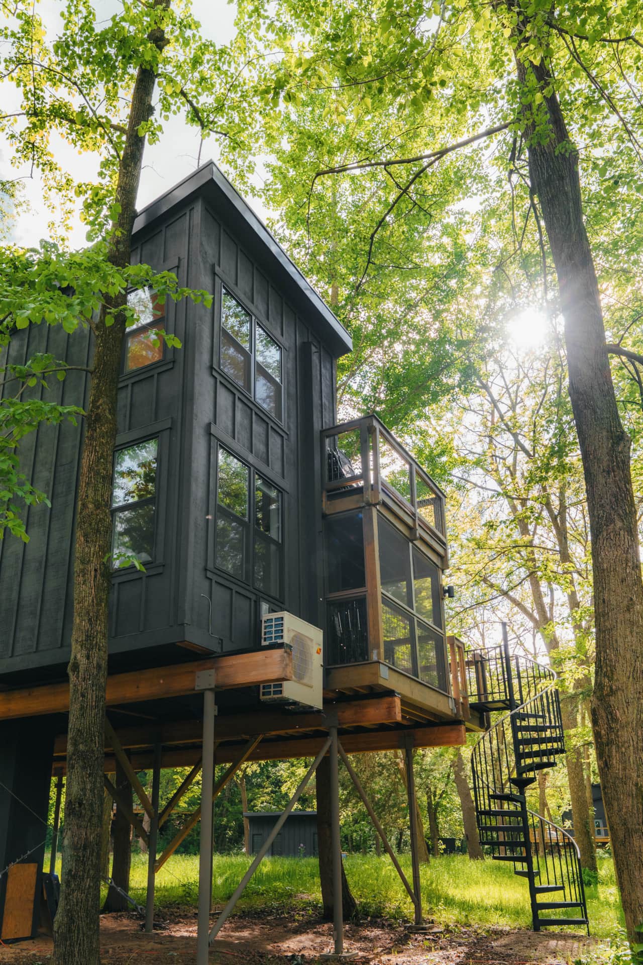 Treehouse 1 