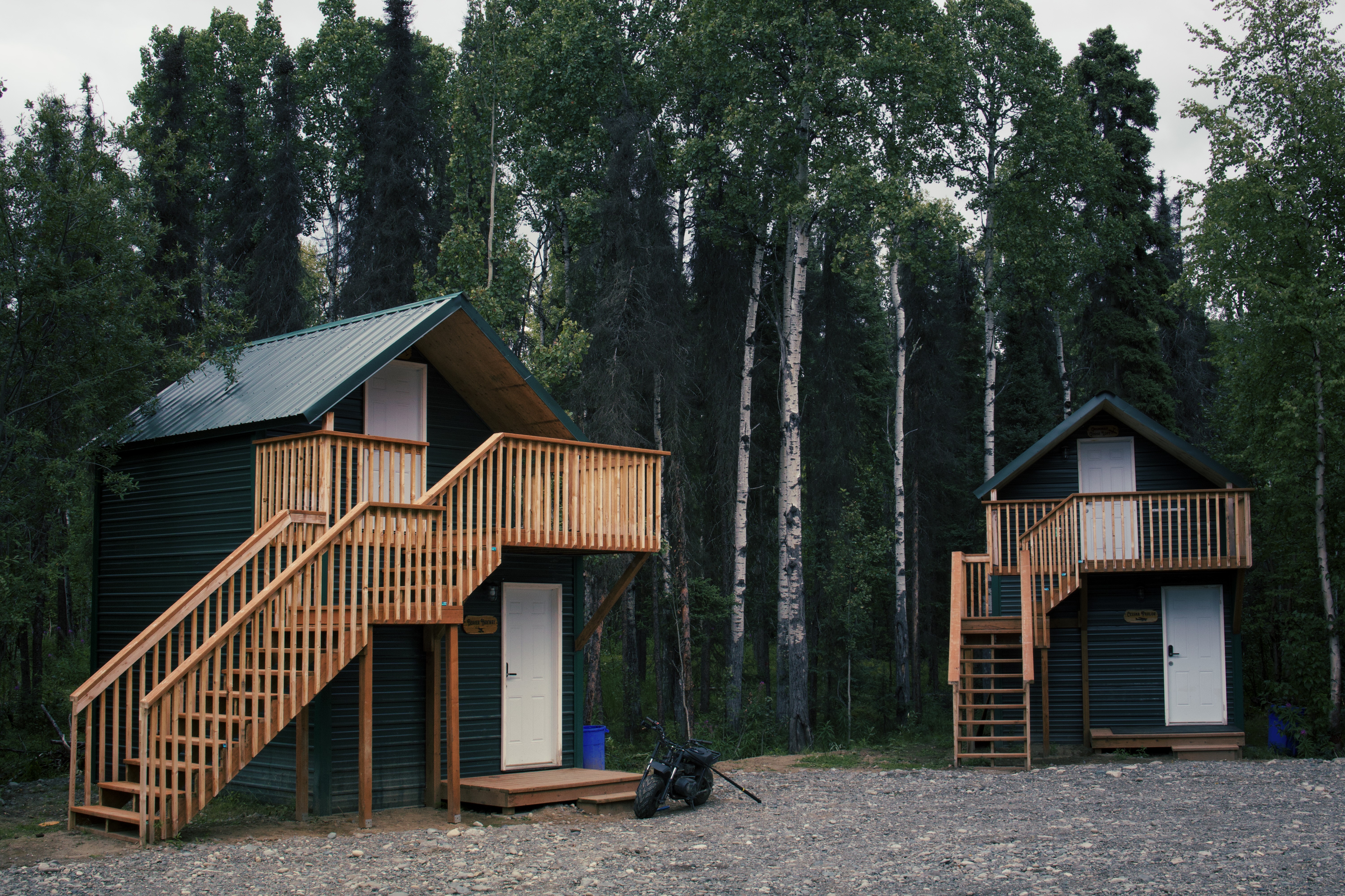 Rustic Willow | Cozy Sky Van Lookout