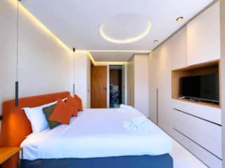 Appt de Luxe avec Terrasse, Piscine & Parking — photo 18