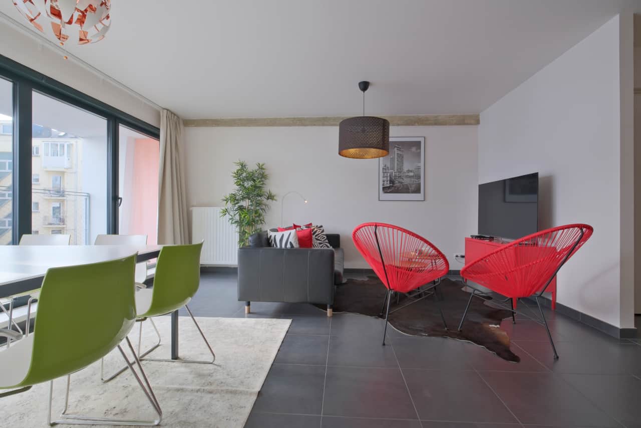 Living area / Dining area