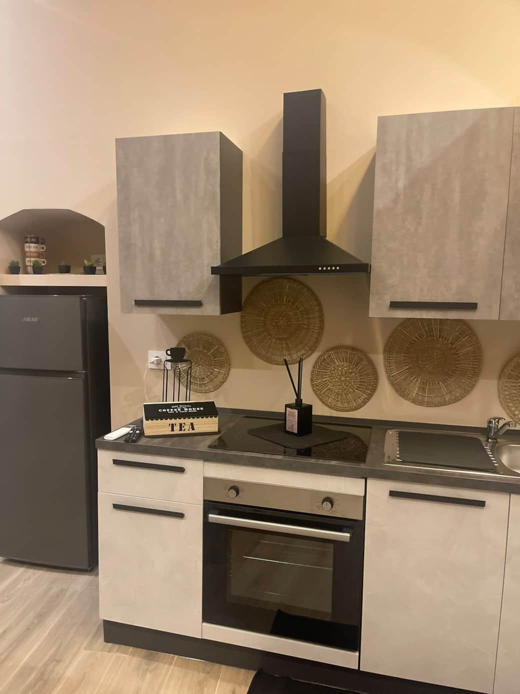 WhatsApp Image 2025-11-23 at 23.11 WhatsApp Image 2025-11-23 at 23.11