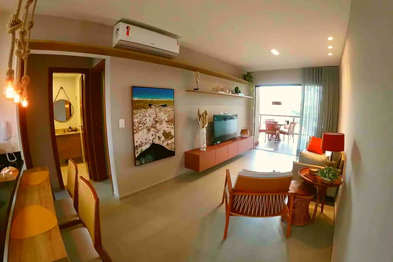 Casa Amarela 214 - sala com ar condicionado