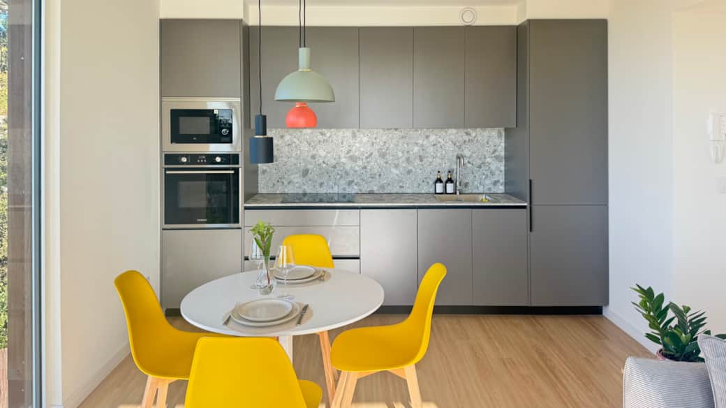 Fully equipped kitchen with dinning area Fully equipped kitchen with dinning area