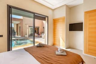 villa Zina, Élégance et luxe,piscine & jacuzzi — photo 21