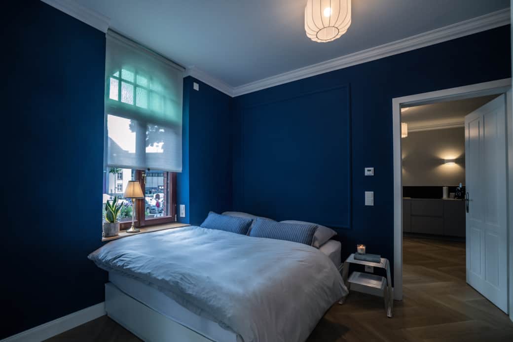 Schlafzimmer mit Queensize-Bett