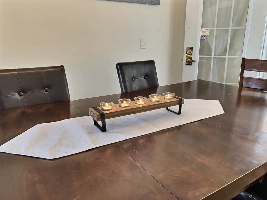 salle à manger  LaK&Co chalet à louer en Estrie