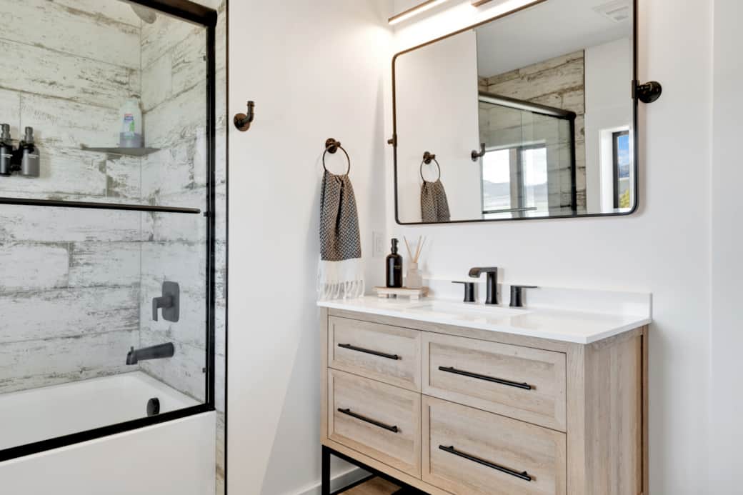 Bathroom Bathroom