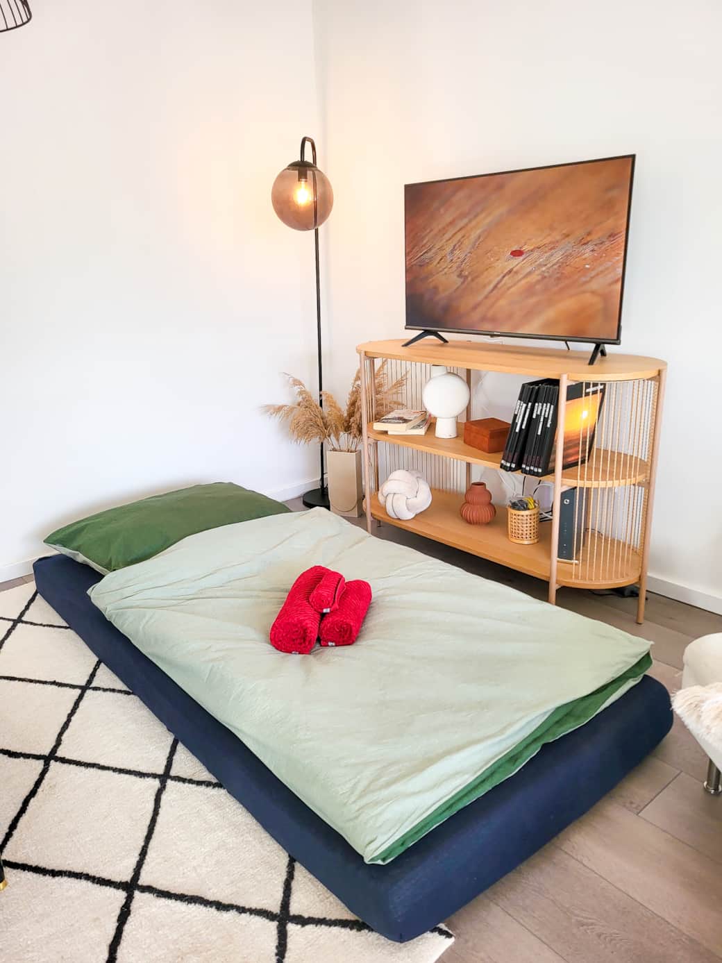 Auf wunsch Matratze im Wohnzimmer für 5. Person oder 3. Schlafbereich