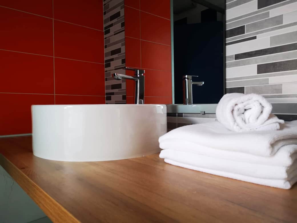 Grande chambre tout confort pont coblant min
