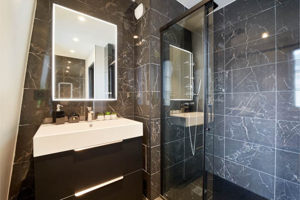 Salle de bain marbre noir amiens centre