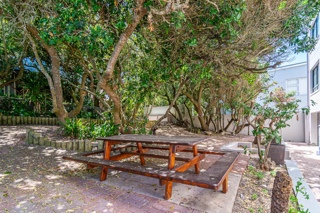 Back Garden Seating2 Back Garden Seating2