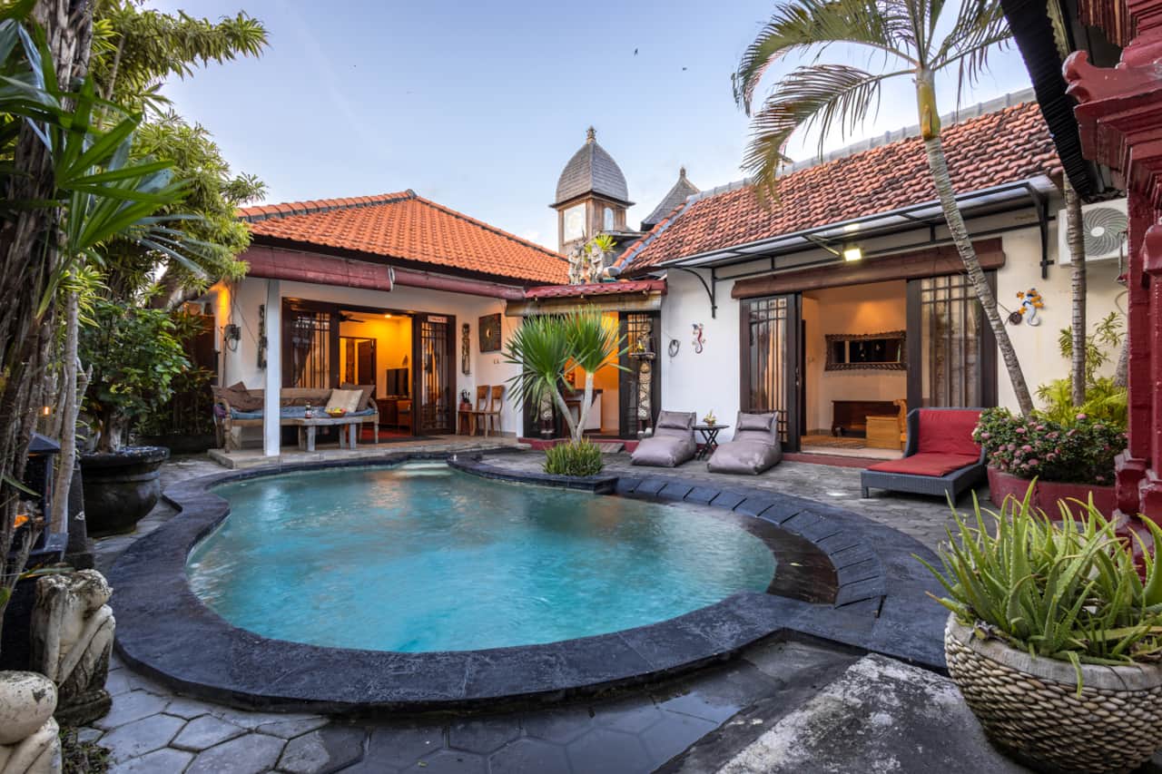 Entrance to Villa