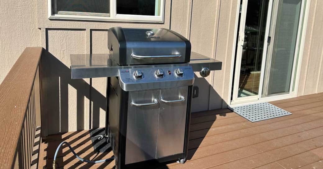North Idaho Basecamp Deck with Grill