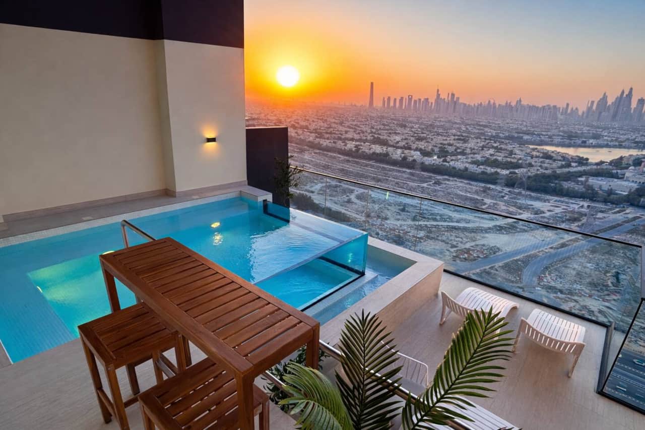 Relax in your very own private pool while soaking up breathtaking Dubai Marina views. Watch stunning sunsets, spot the Burj Al Arab and on clear days the Burj Khalifa. At night, the city lights create a magical atmosphere Dubai living at its best!