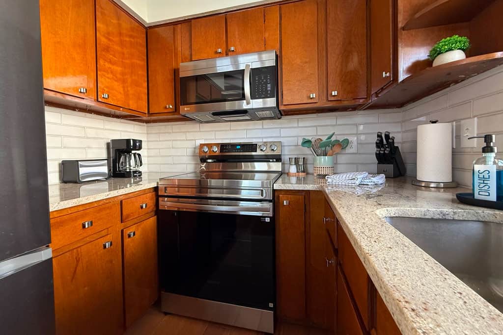 Surf city swell topsail kitchen