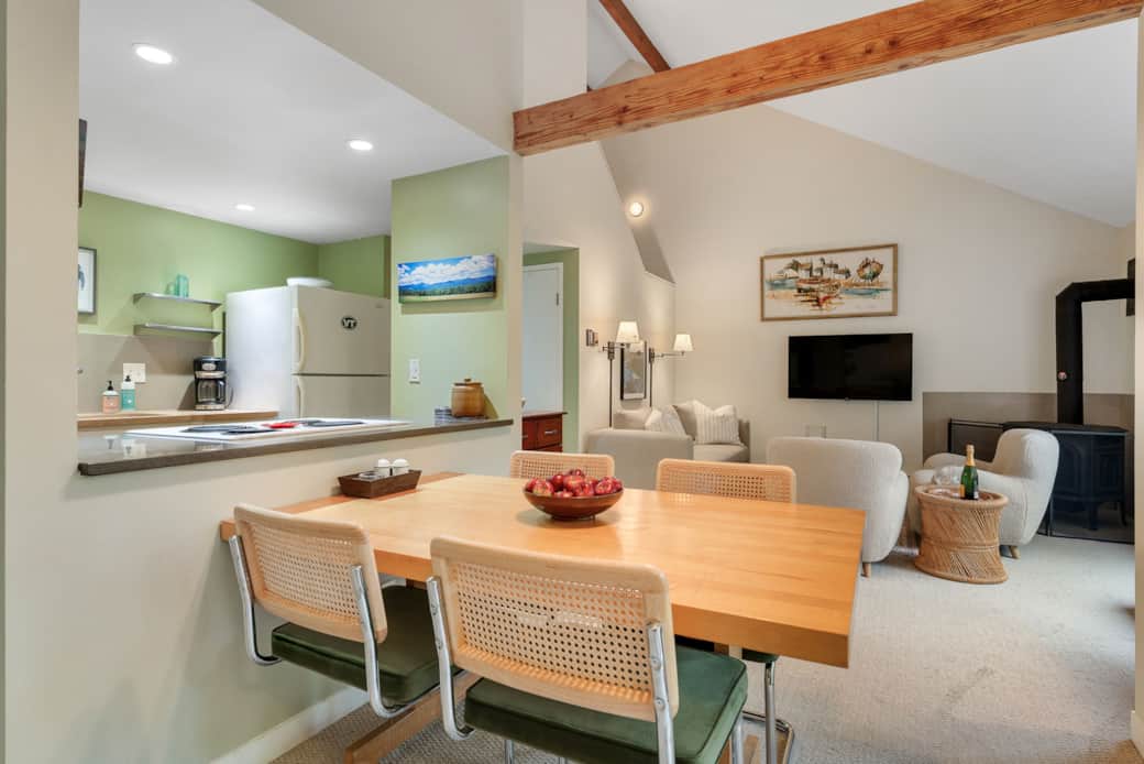 Butternut at Sugarbush Dining Area and Living Room View