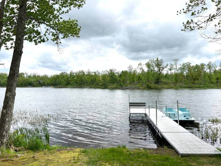 Lil Bear Secluded /Hot Tub Vacation Home in Johnstown