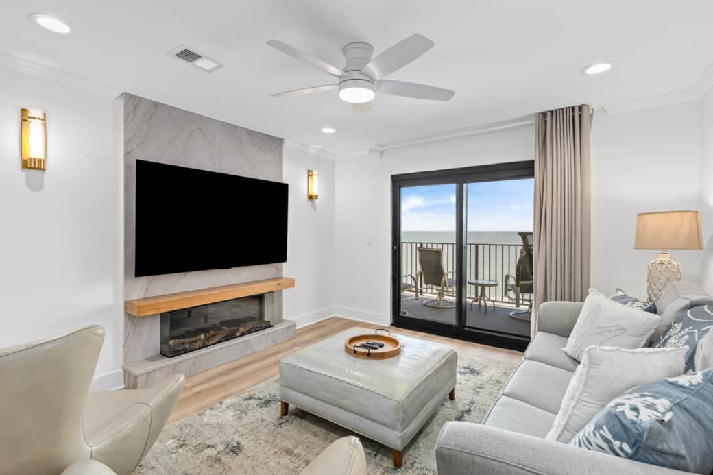 Seascape 320; Isle of Palms; Wild Dunes