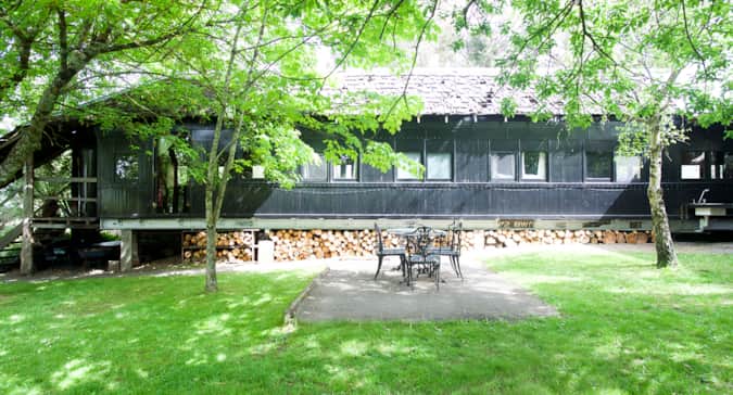 Steam Train Carriage Holiday House In Forrest