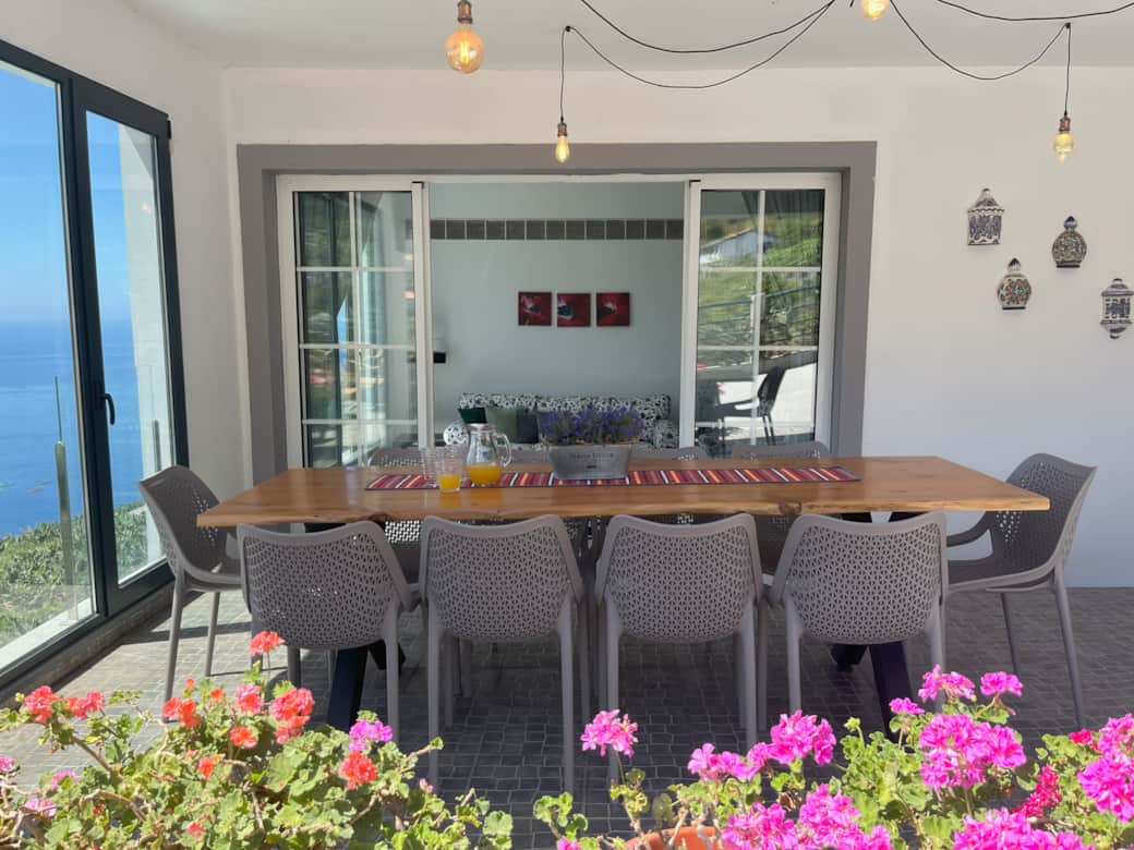 Patio table - outside dinning for all