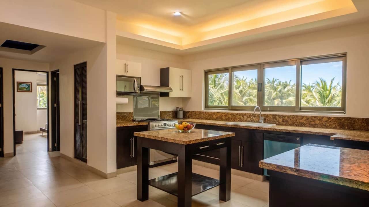 Condo - Kitchen
