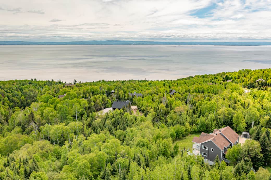 Extérieur et fleuve st-Laurent Extérieur et fleuve st-Laurent