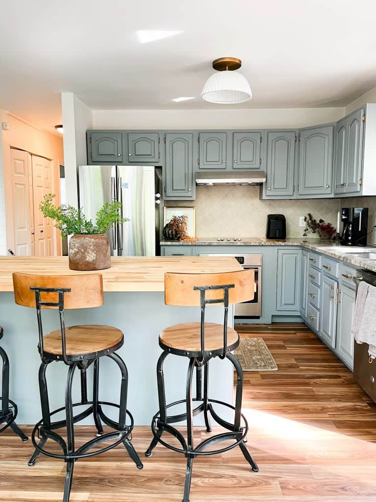 Kitchen Island front