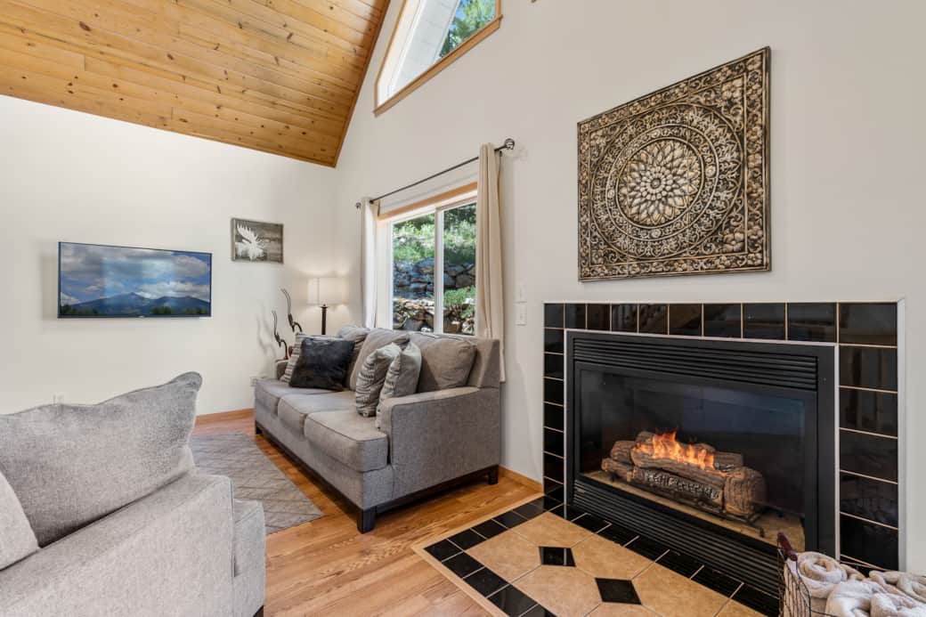2735 Red Field Trail-12