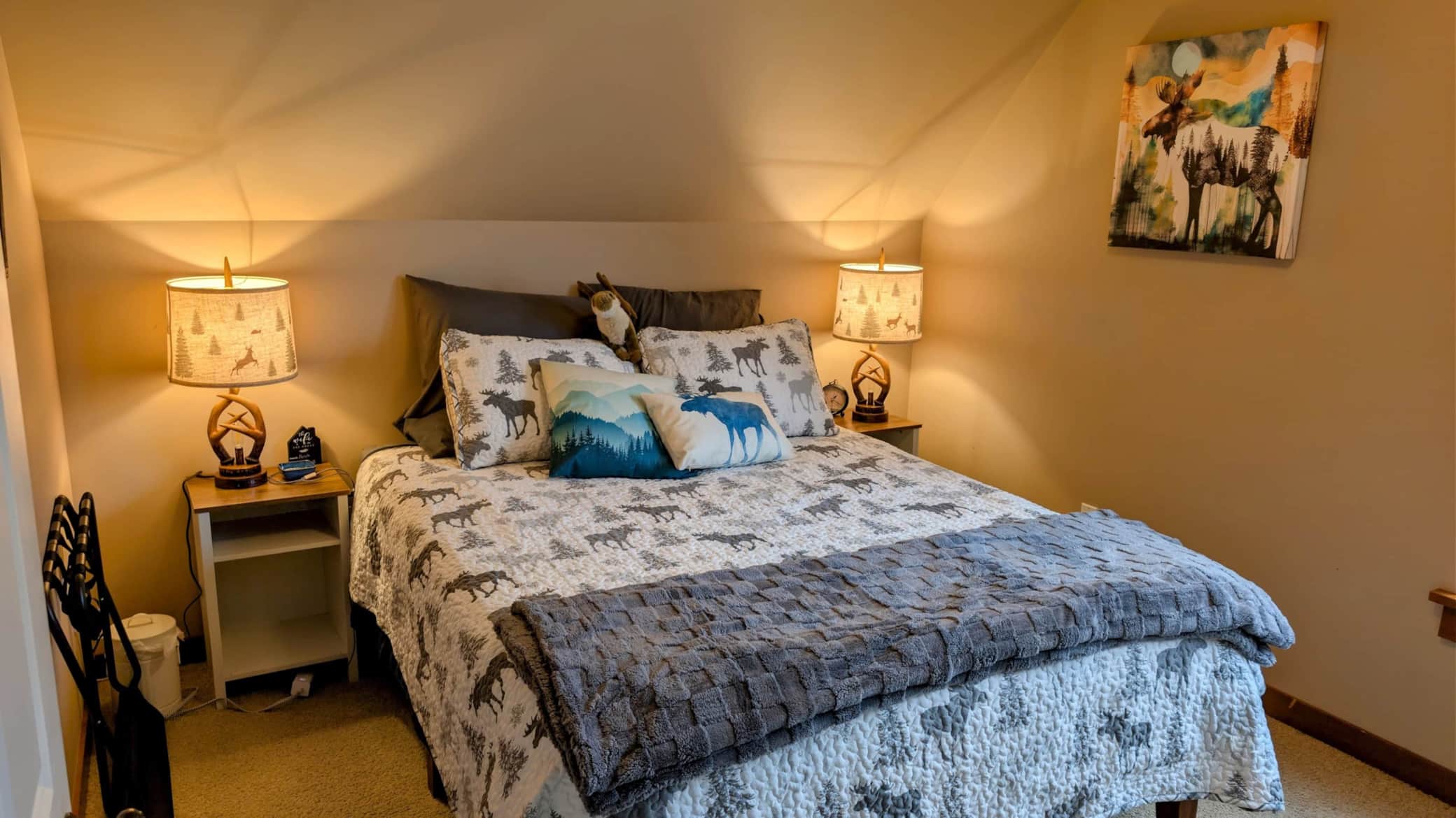 Upstairs Queen - "The Moose Room"