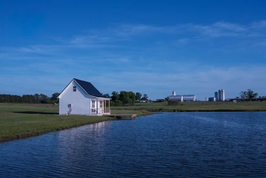 790 Lakeside Cabin